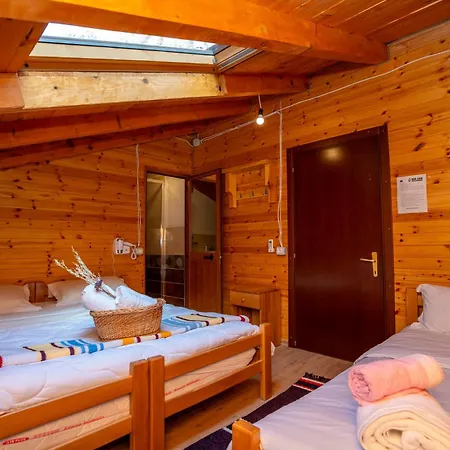 Bee Eco Guest House Moll' e Shoshit Esterno foto